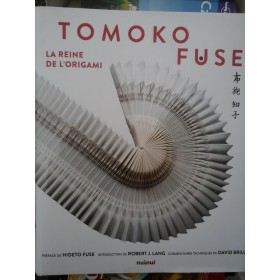  TOMOKO  FUSE  -  LA  REINE  DE  L'ORIGAMI